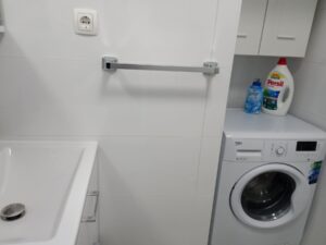 IMG-fd9ca9ffd47a77aa87fa1d21c9266da0-V